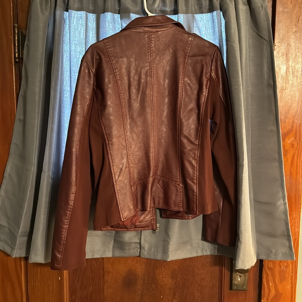 Maurice’s Maroon Polyester Jacket - Picture 2 of 4